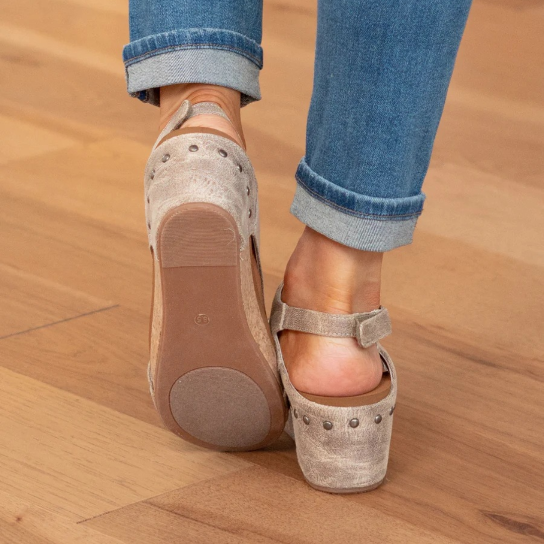 Linda | Suede Wedge Sandals