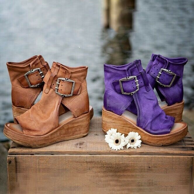 Dawn | Wedge Sandals with Buckle in Boho Style