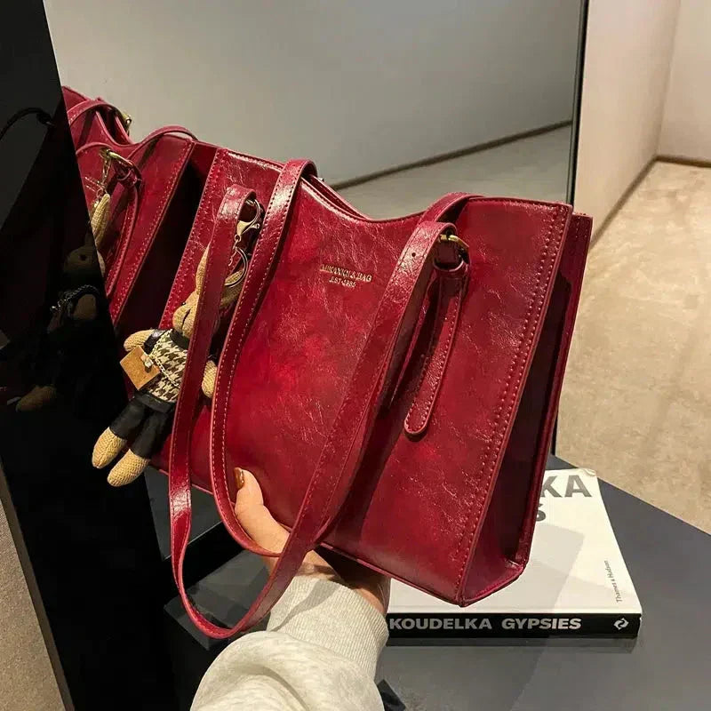 Clarie - Vintage Vegan Leather Shoulder Bag