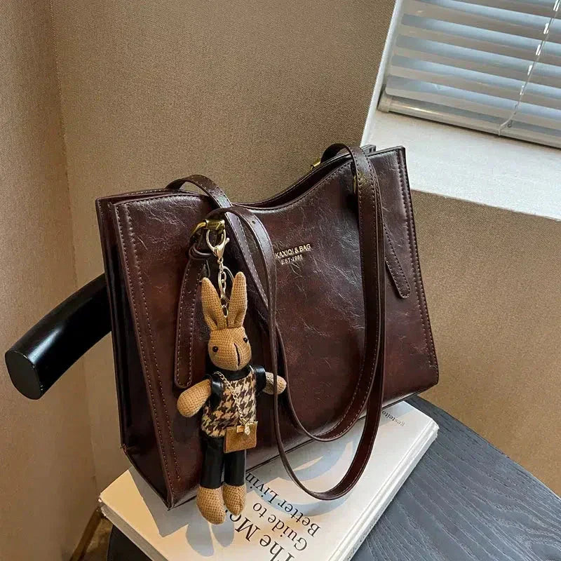 Clarie - Vintage Vegan Leather Shoulder Bag