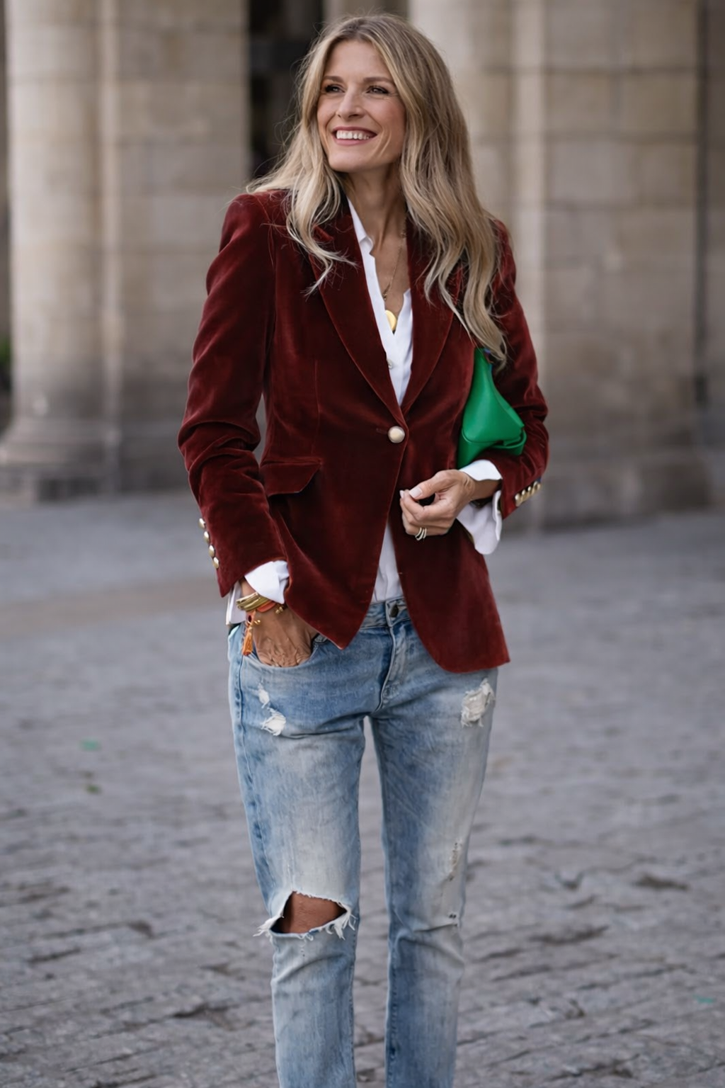 Carole | Elegant Velvet Blazer