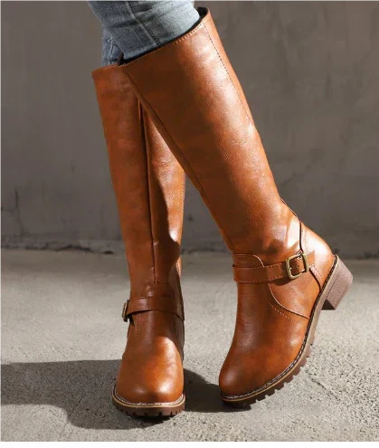 Elegant knee high boots with buckle and side zip