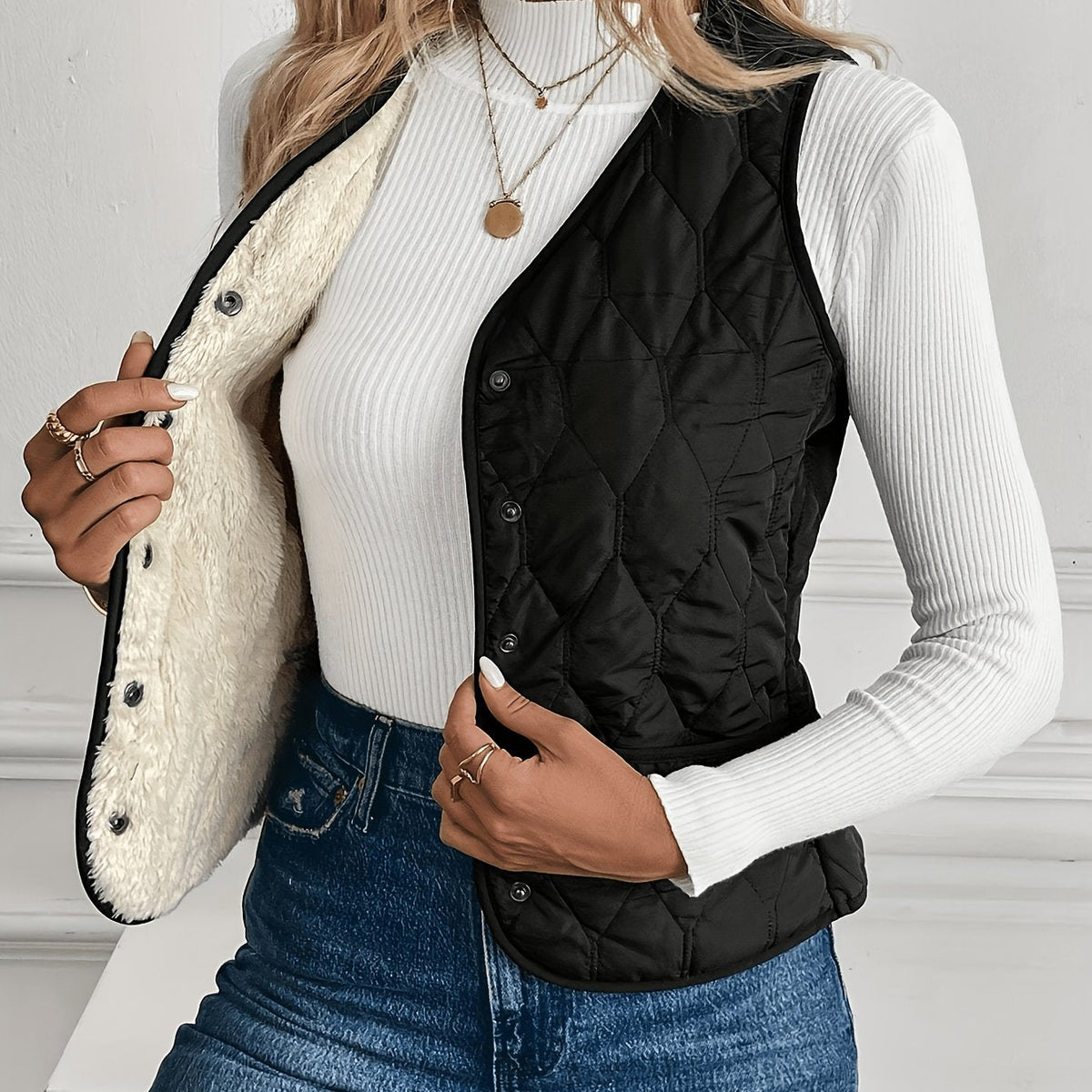 Bryndara | Women's Reversible Quilted Vest