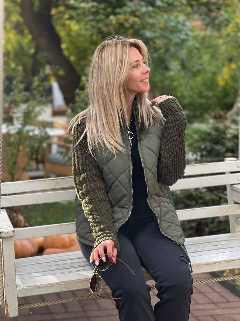 Corwyn | Women's Quilted Jacket with Knit Sleeves