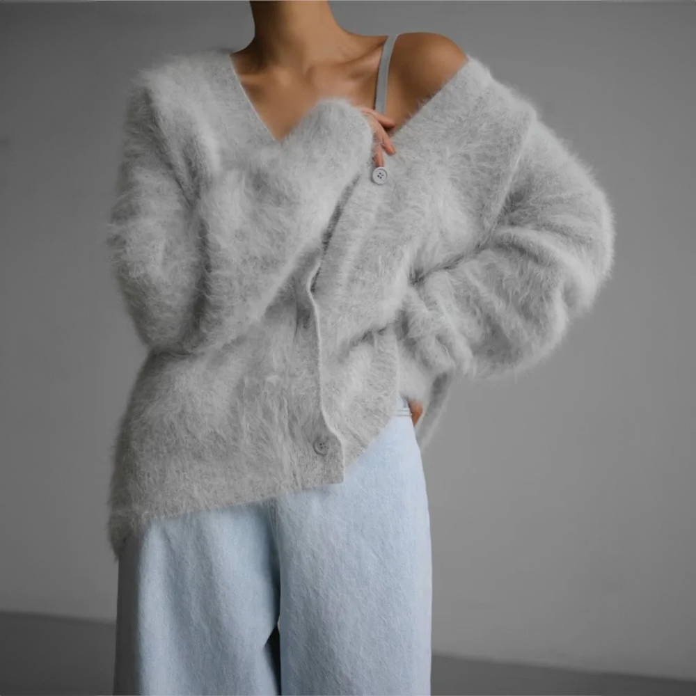 Delwyn | Women's Oversized Fuzzy Button-Front Cardigan