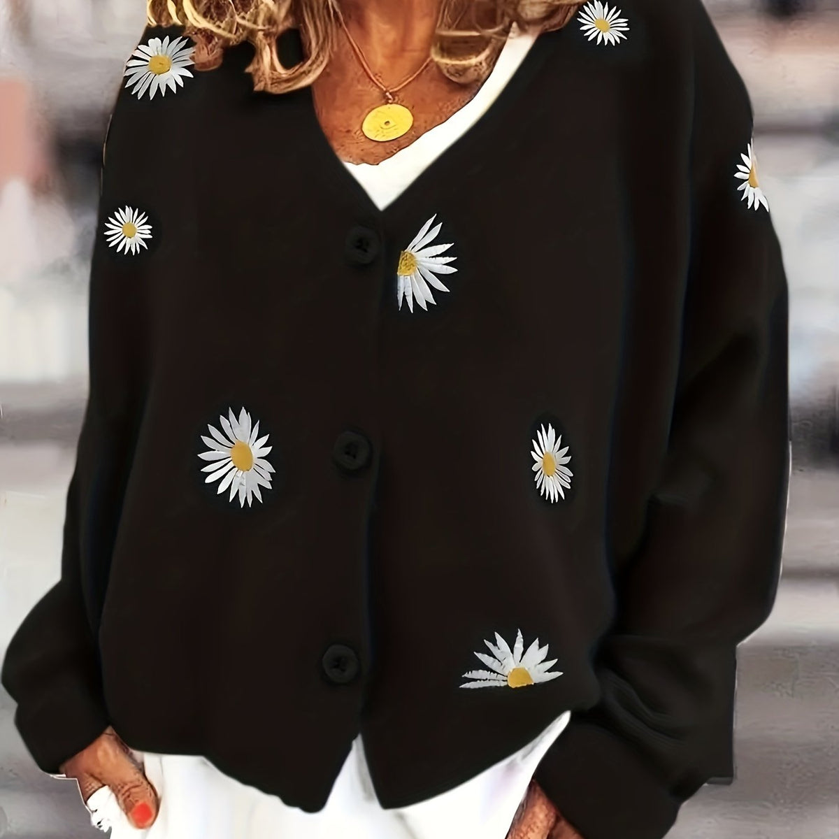 Elmara | Women's Daisy Embroidered Knit Cardigan