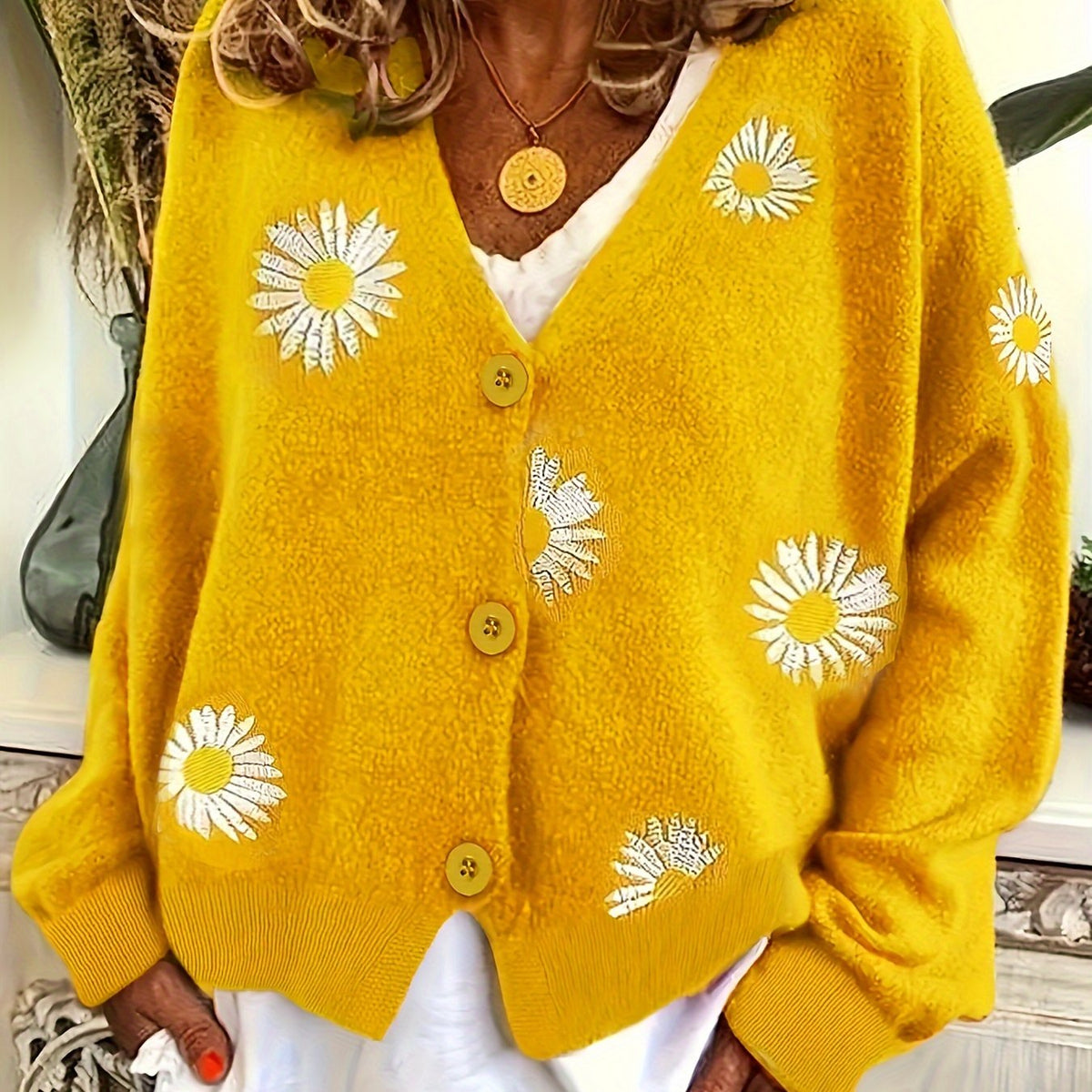 Elmara | Women's Daisy Embroidered Knit Cardigan