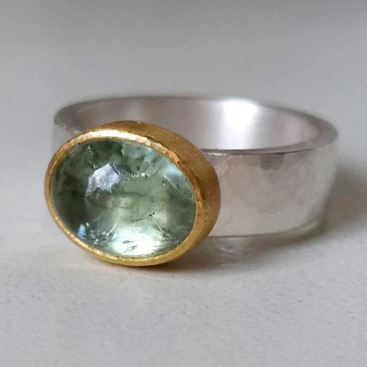 Verdora | Vintage Rounded Stone Ring