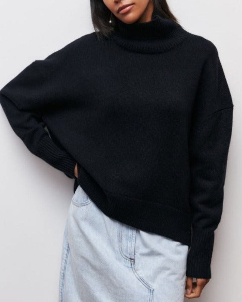 Linnea | Women's Oversized Turtleneck Sweater