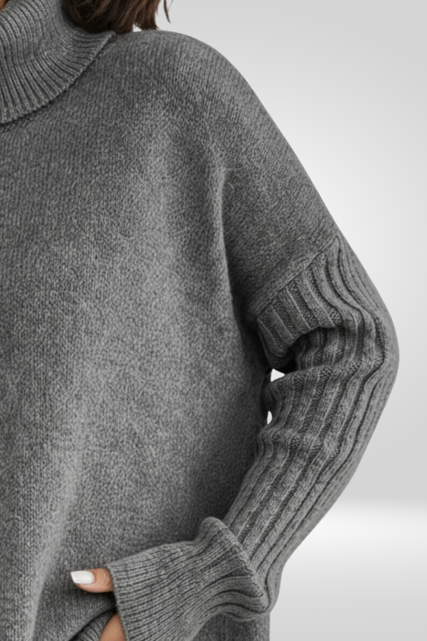 Romara | Women's Oversized Turtleneck Sweater