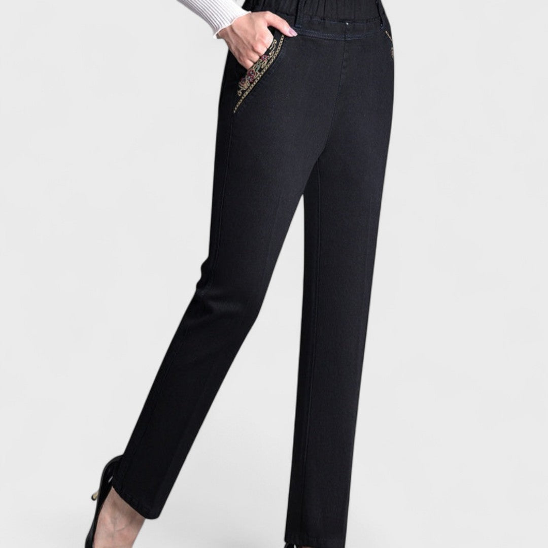 Nerisa - Jeans with Side Pockets and Elastic Waist
