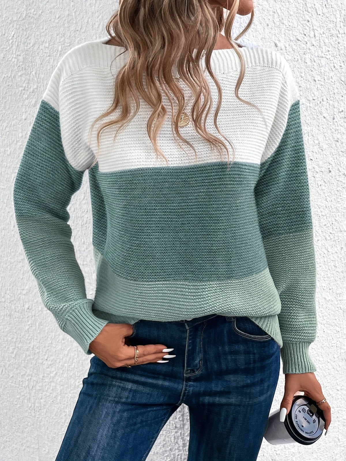 Varlinda | Women's Oversized Knit Color Block Sweater