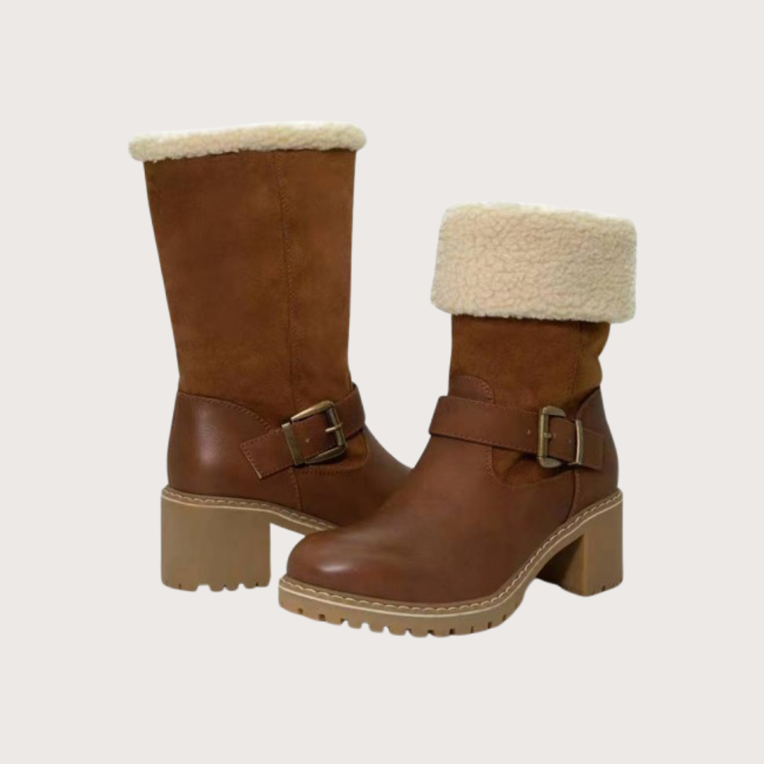 Stylish western boots with buckle and block heel