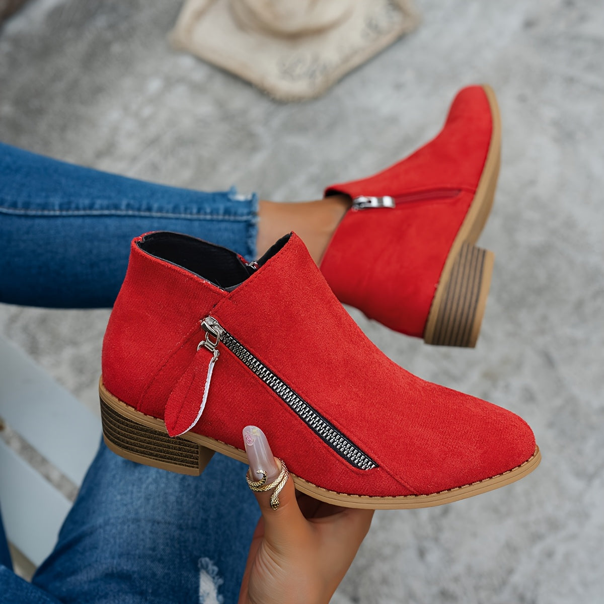 Elegant block heel side-zip ankle boots
