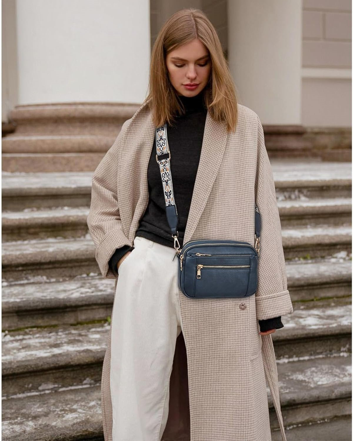 Emmie – Refined Leather Shoulder Bag with Compartments