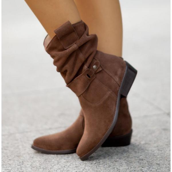 Elegant slouchy mid-calf block heel boots