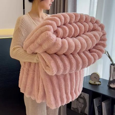 100 x 150 cm Plush Faux Fur Throw Blanket
