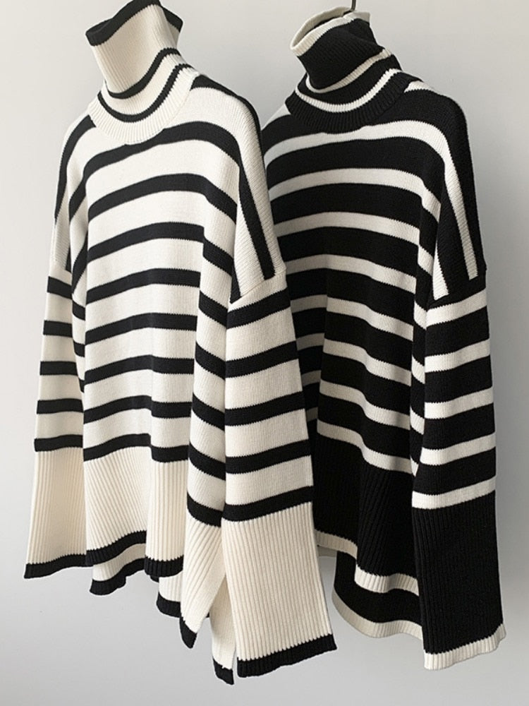 Sanielle – Effortless Striped Sweater