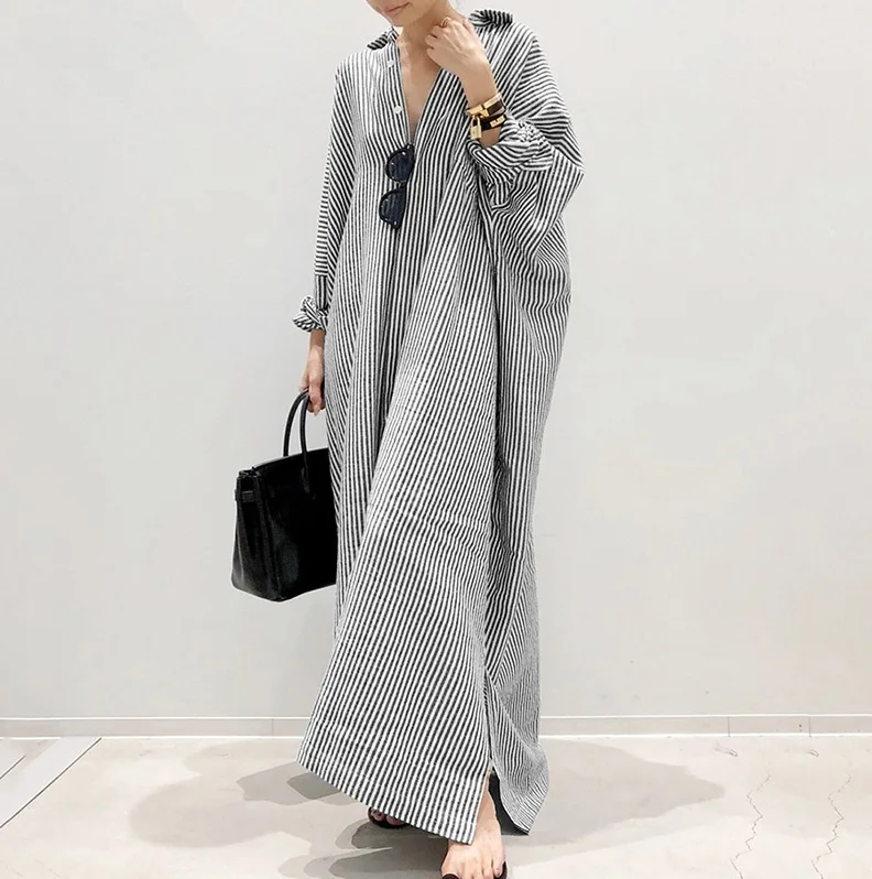Lena - Slightly oversized shirt dress