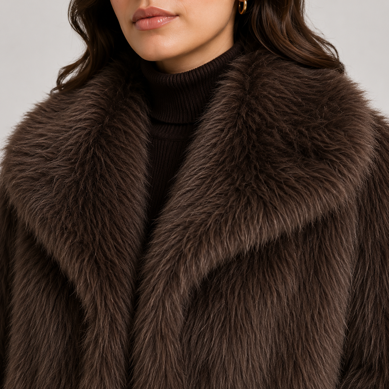 Women's Warm Faux Fur Look Jacket for Winter Elegant Outerwear
