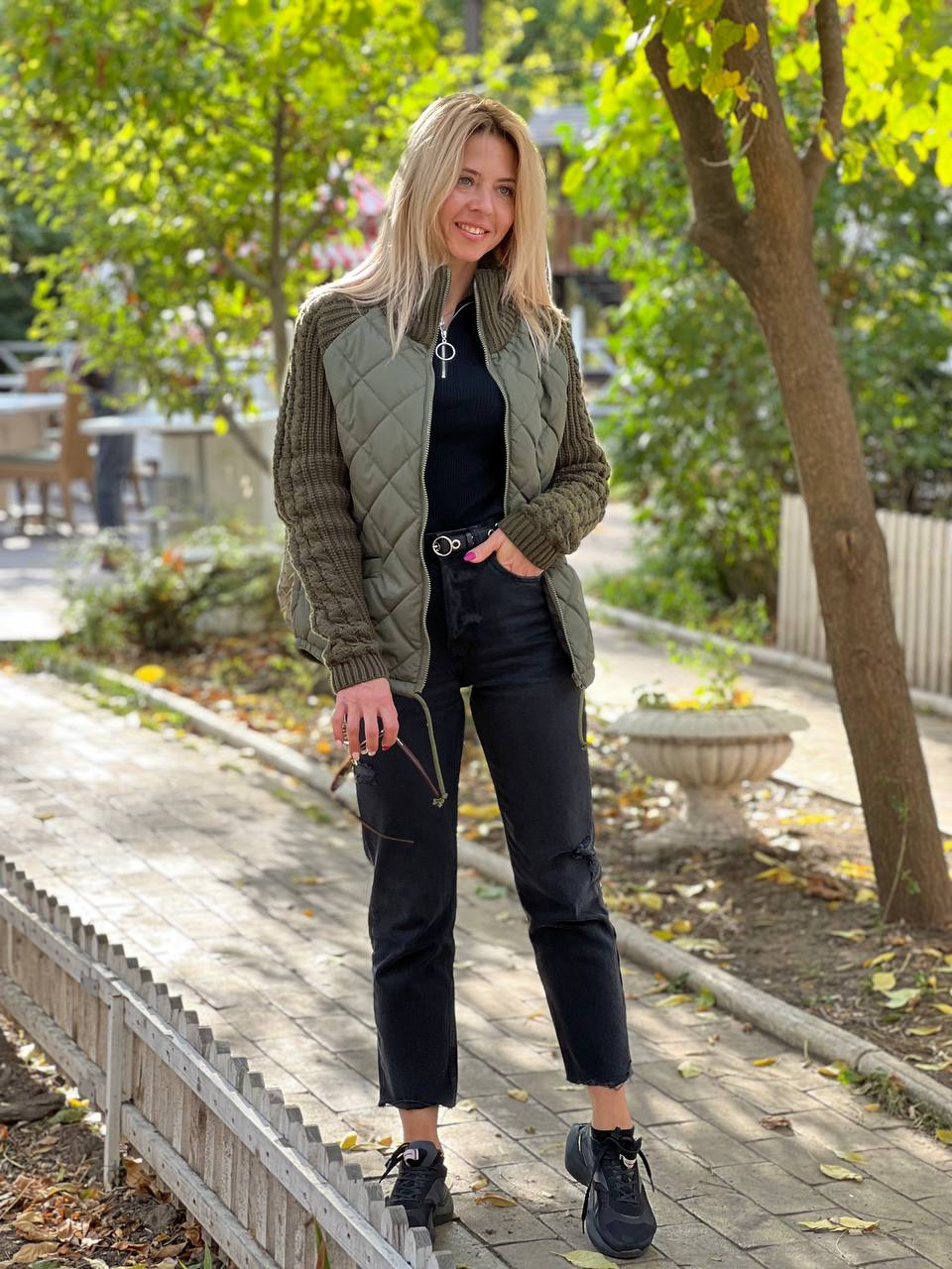 Corwyn | Women's Quilted Jacket with Knit Sleeves