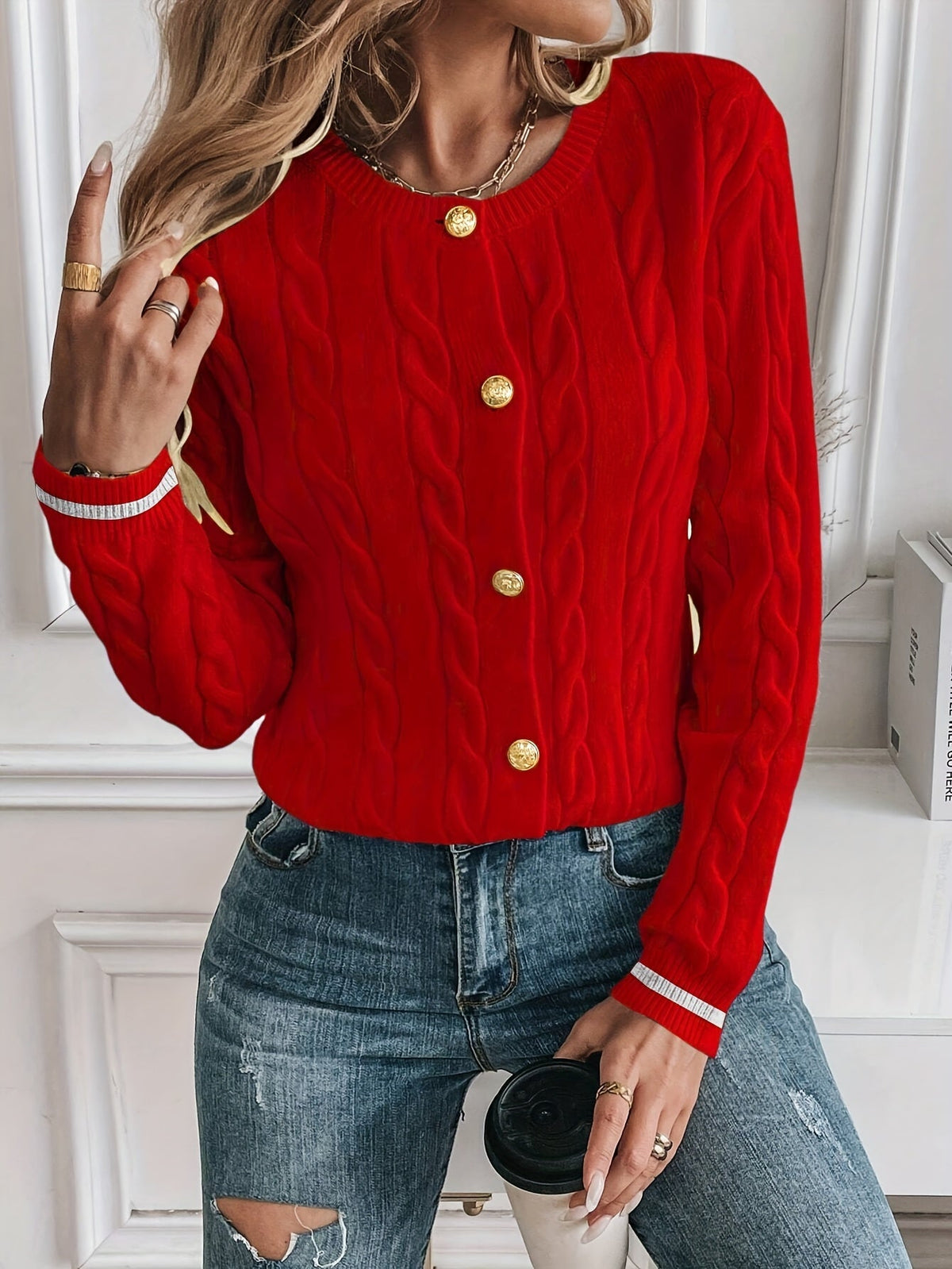 Delvwyn | Women's Cable Knit Button-Up Cardigan