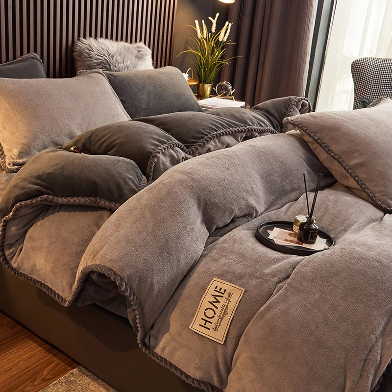 Luxurious Velvet Fleece Duvet Cover Set - PlushHaven