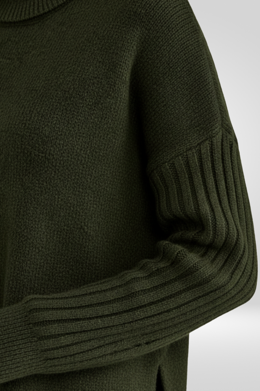Romara | Women's Oversized Turtleneck Sweater