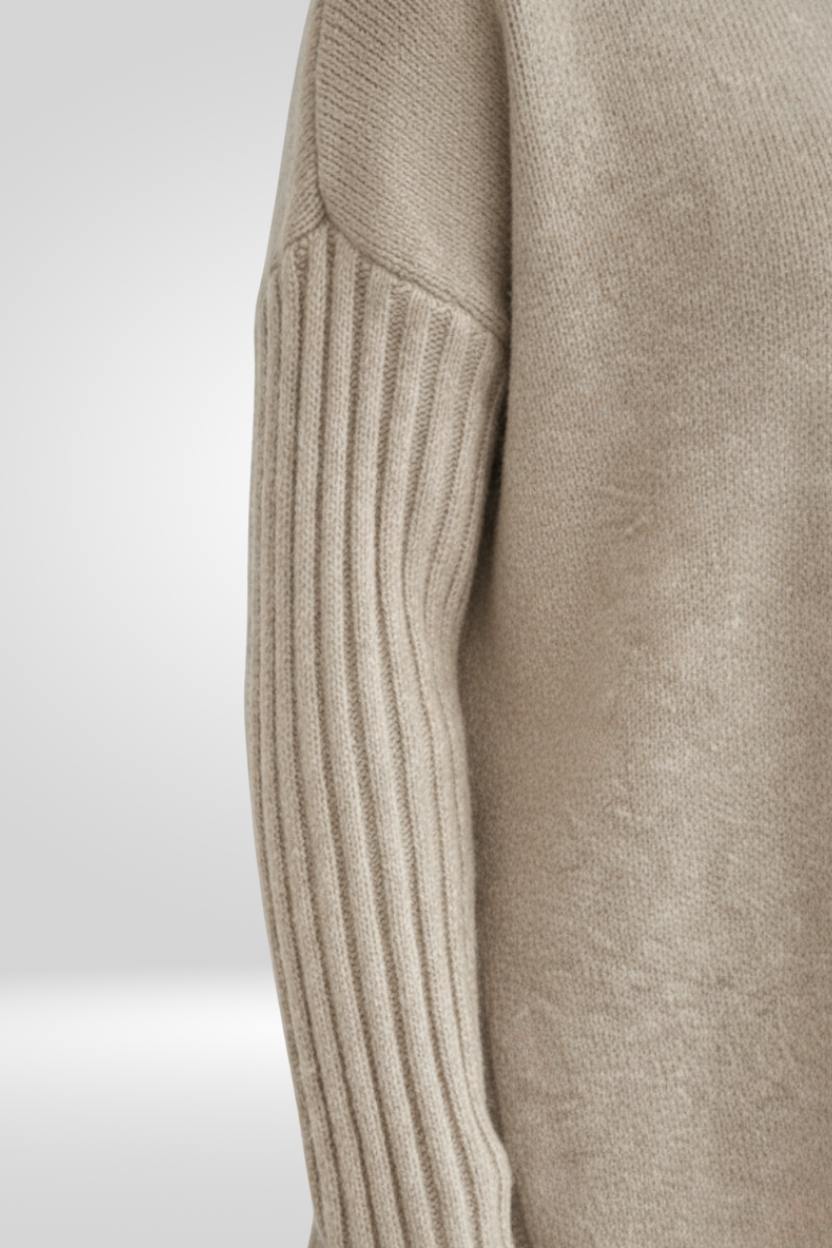Romara | Women's Oversized Turtleneck Sweater