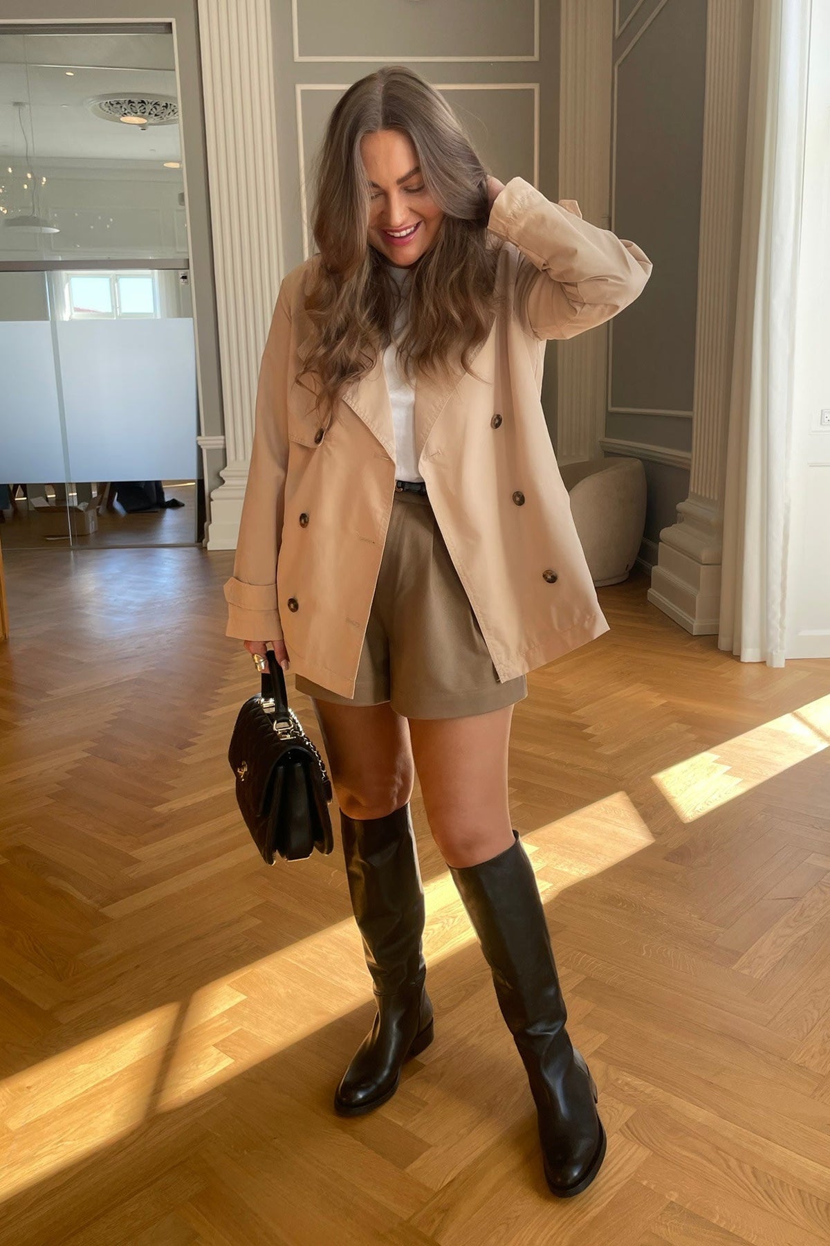 Veldris | Women's Short Trench Coat Double-Breasted