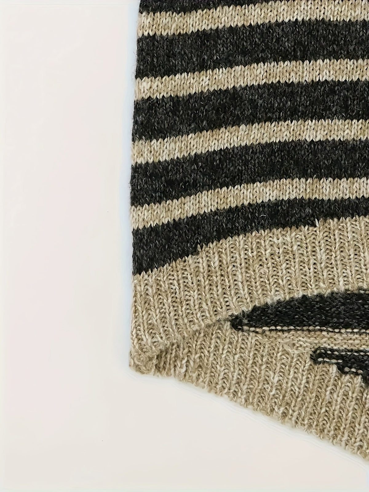 Zarvena | Women's Oversized Striped Knit Sweater